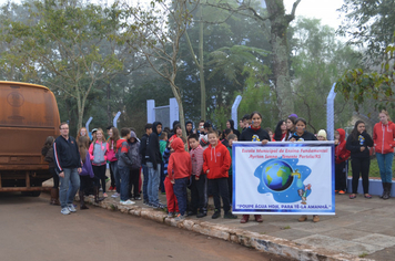 Foto - Abertura da Semana do Meio Ambiente com caminhada pelas ruas da cidade
