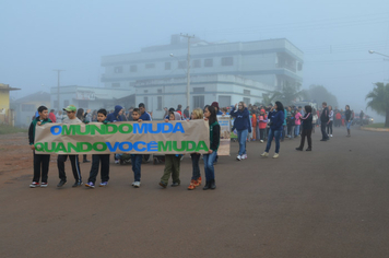 Foto - Abertura da Semana do Meio Ambiente com caminhada pelas ruas da cidade
