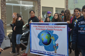 Foto - Abertura da Semana do Meio Ambiente com caminhada pelas ruas da cidade