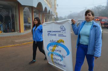 Foto - Abertura da Semana do Meio Ambiente com caminhada pelas ruas da cidade