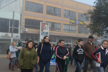 Foto - Abertura da Semana do Meio Ambiente com caminhada pelas ruas da cidade