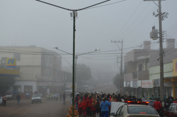 Foto - Abertura da Semana do Meio Ambiente com caminhada pelas ruas da cidade