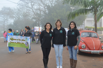 Foto - Abertura da Semana do Meio Ambiente com caminhada pelas ruas da cidade