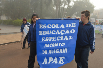 Foto - Abertura da Semana do Meio Ambiente com caminhada pelas ruas da cidade