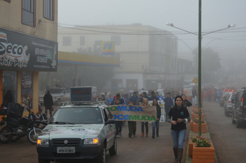 Foto - Abertura da Semana do Meio Ambiente com caminhada pelas ruas da cidade