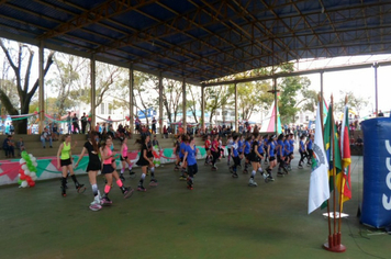 Foto - 6ª Corrida Rústica SESC Tenente Portela/ 64 anos