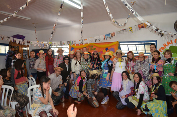 Foto - Arraiá do Serviço de Convivência e Fortalecimento de Vínculos