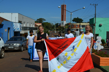 Foto - Caminhada do Dia Mundial da Água - Alunos da Escola Ayrton Senna