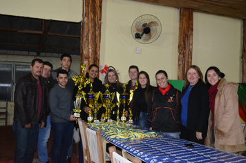 Foto - Entrega da Premiação da 1ª Olimpíada Municipal de Esportes