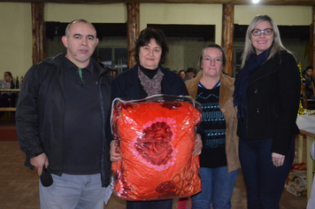 Foto - Entrega da Premiação da 1ª Olimpíada Municipal de Esportes