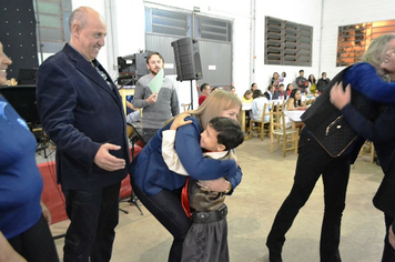 Foto - Jantar da Escola Marcilio Dias