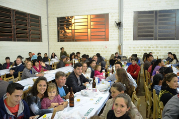 Foto - Jantar da Escola Marcilio Dias