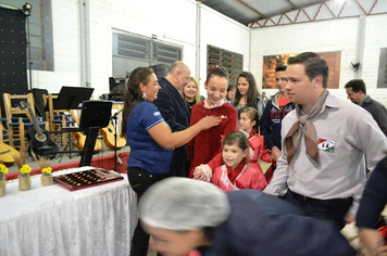 Foto - Jantar da Escola Marcilio Dias