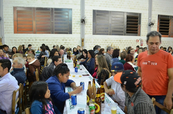 Foto - Jantar da Escola Marcilio Dias