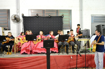 Foto - Jantar da Escola Marcilio Dias