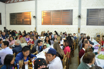Foto - Jantar da Escola Marcilio Dias
