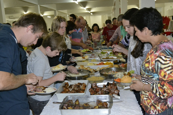 Foto - Jantar da Escola Municipal Ayrton Senna