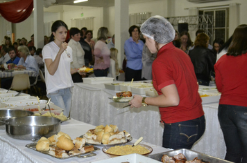 Foto - Jantar da Escola Municipal Ayrton Senna