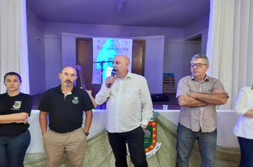 Foto - Palestra Jorge Trevisol - Conhecer  a Si mesmo para Compreeder  os outros