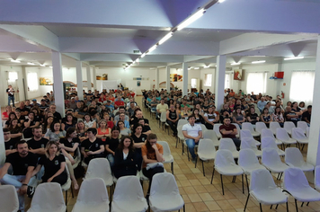 Foto - Palestra Jorge Trevisol - Conhecer  a Si mesmo para Compreeder  os outros