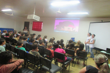      Escola Ayrton Senna desenvolve atividades do Programa Saúde na Escola