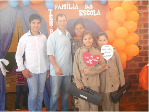 A Escola Tenente Portela do Bairro São Francisco, realizou: FAMÍLIA X ESCOLA.
