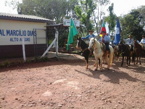 Escola Marcílio Dias realizou evento tradicionalista