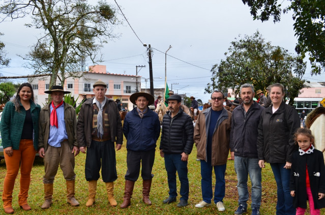 Inicia Cavalgada Tenente Mário Portela Fagundes