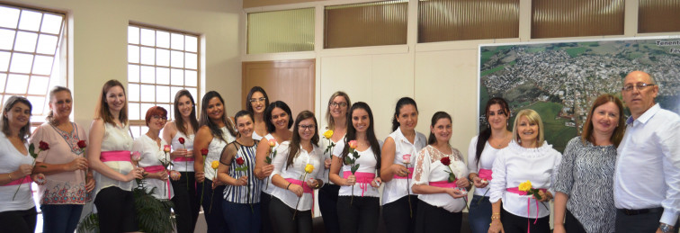 Prefeito Clairton Carboni recebe visita surpresa em seu gabinete
