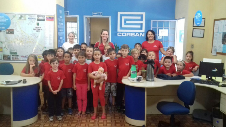 Secretária de Educação  Promove blitz Educativa no dia Mundial da Água