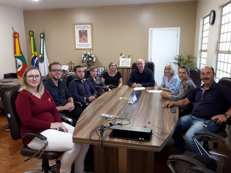 Novos concursados são nomeados em Tenente Portela