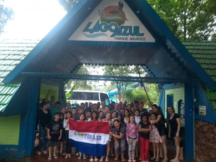 COOPERASB realiza sonho dos associados e faz visita ao Lago Azul