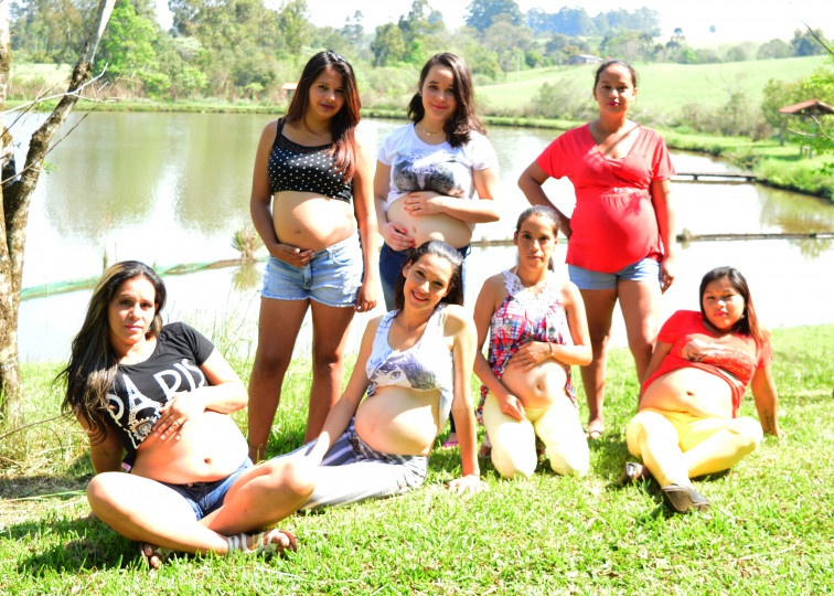 CRAS realiza ensaio fotográfico ao Grupo de Gestantes