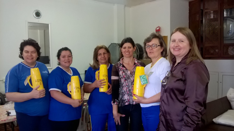 Secretaria de Educação homenageia crianças e professores pela passagem do seu dia