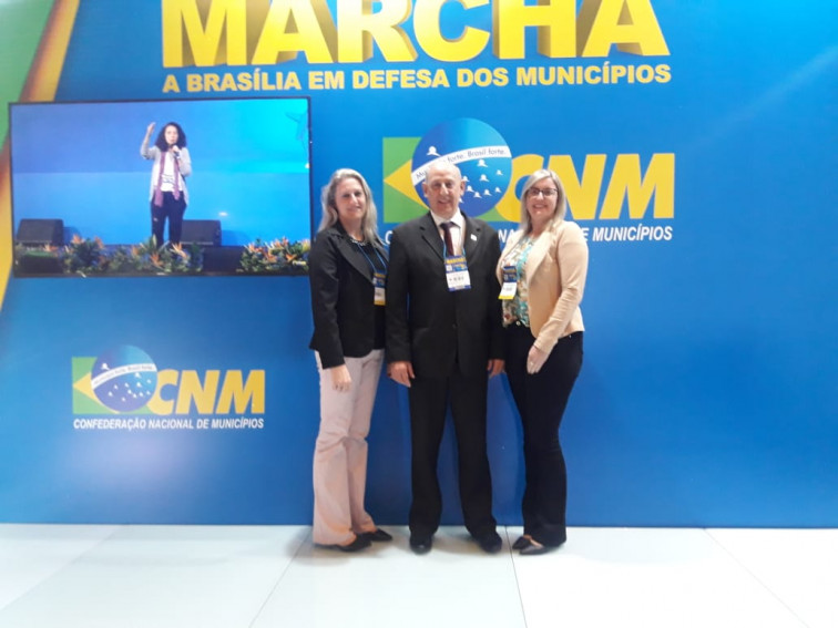 Prefeito de Tenente Portela participa da XXI Marcha dos Prefeitos