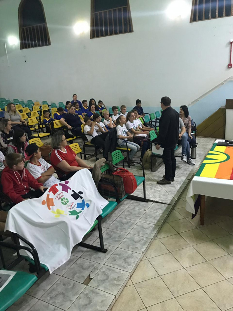 Encontro das Cooperativas Escolares com o Professor Everaldo