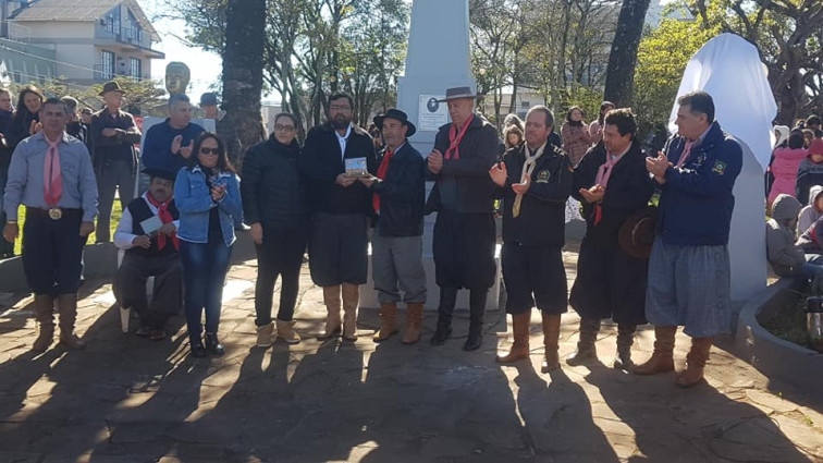 Cavalgada abriu oficialmente as festividades do aniversário de Tenente Portela
