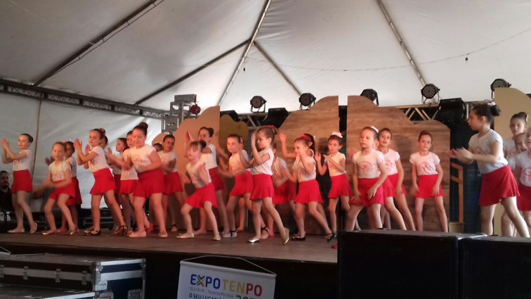 Grupo Sennadance se apresenta na Expotenpo