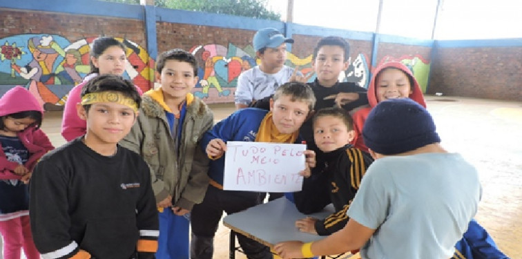Escola Municipal Tenente Portela Realiza Gincana Ecológica